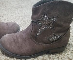Little girls brown western type boots